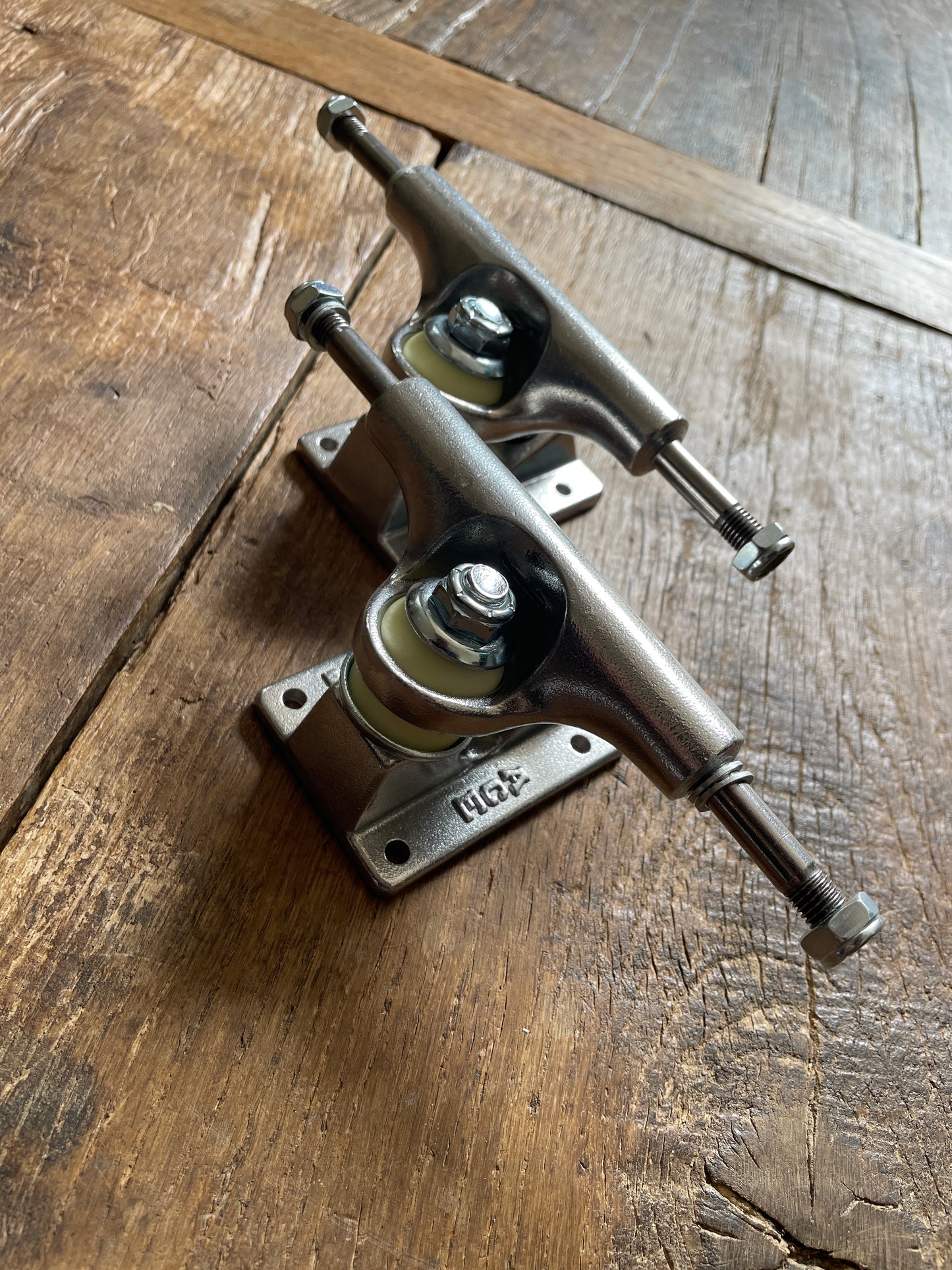 Ace Trucks 00’s - Pair